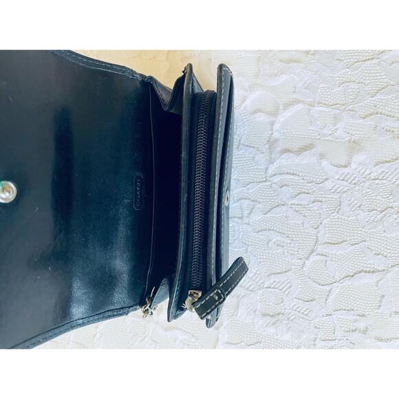Vtg Coach trifold black wallet - Picture 6 of 6